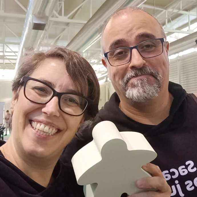 Ana y Javi te ayudarán a elegir el mejor juego