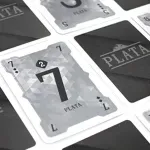 plata-juego-cartas-detalle.webp