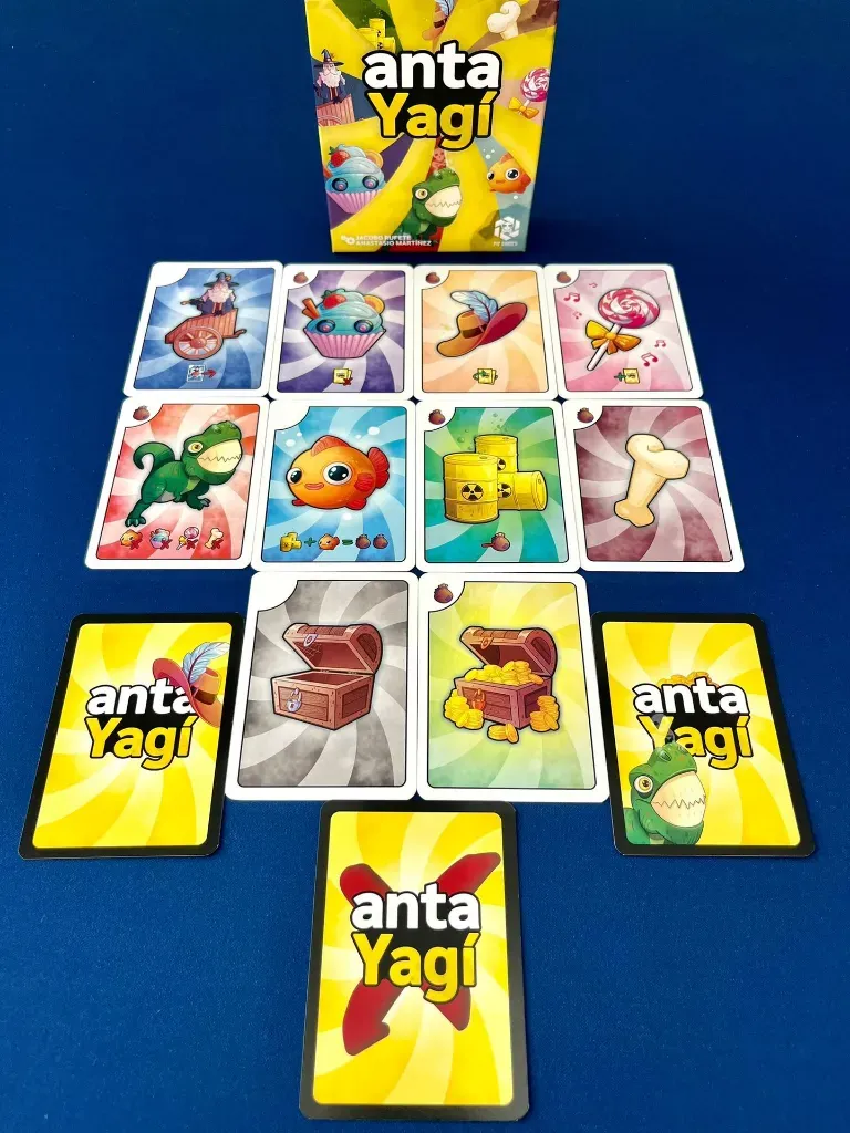 anta-yagi-detalle-juego-de-cartas.webp